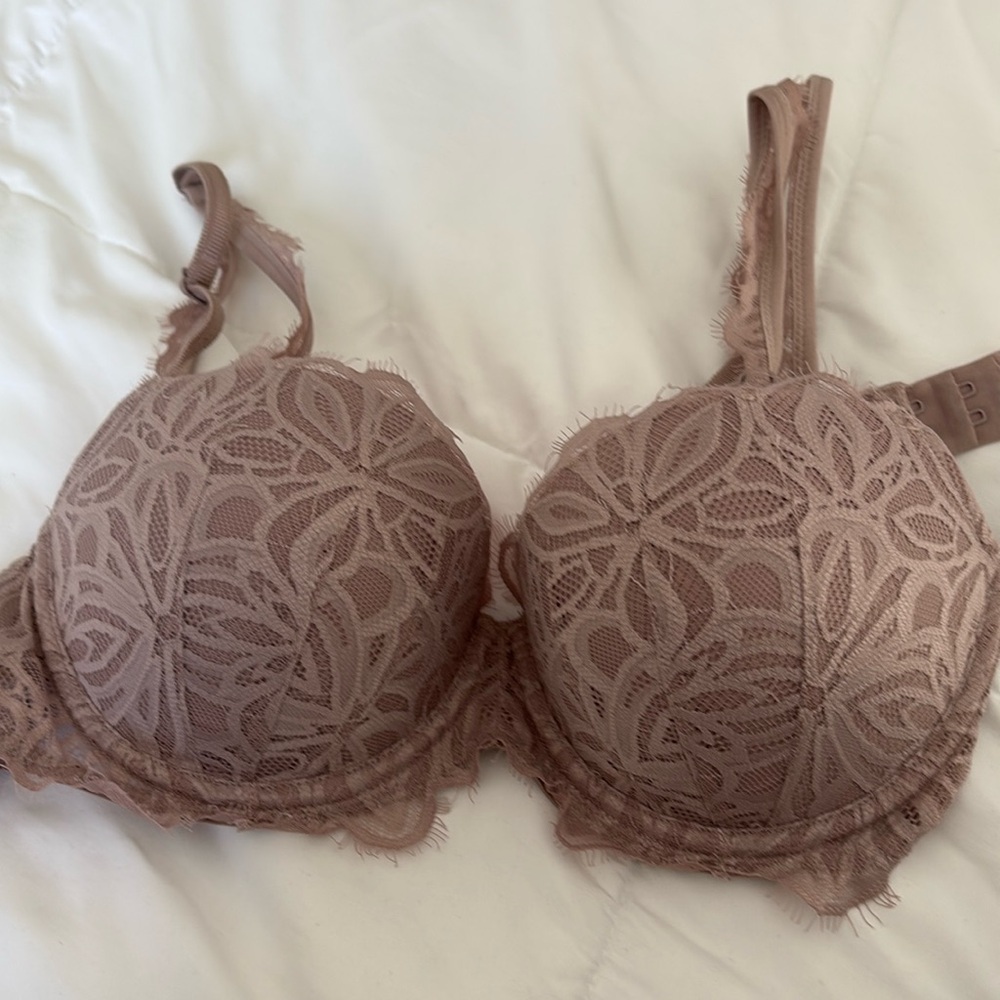 PINK bra